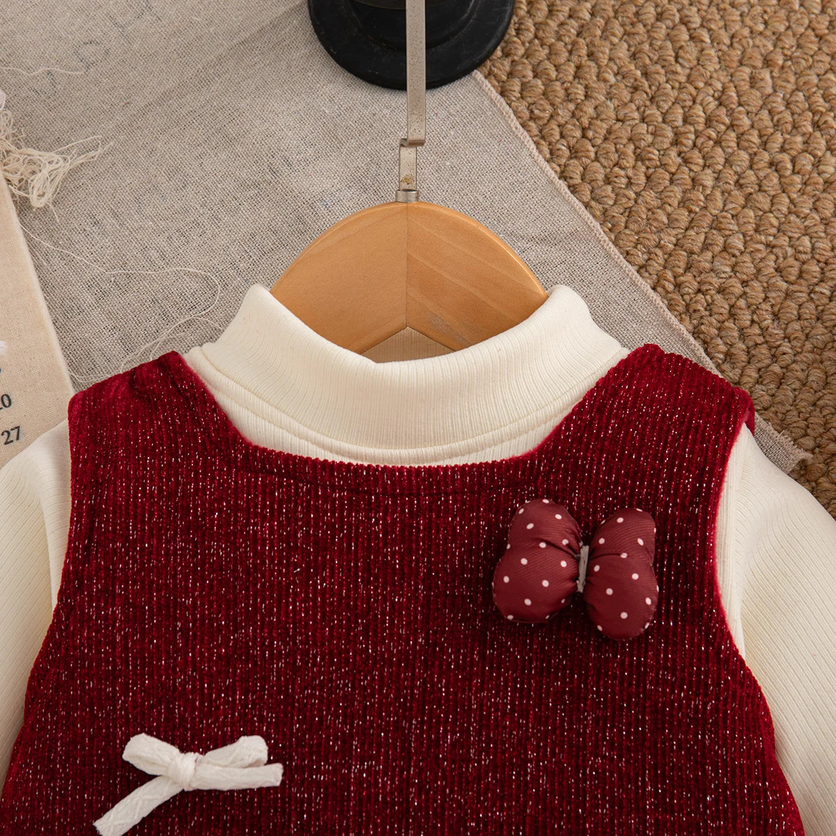 Autumn And Winter New Sweet Bow Baby Girl Set, Christmas Party Children'S Clothes For Babies Aged 9 Months To 4 Years Old
